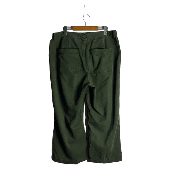 White Stuff Women's Green High Waisted Wide Leg Pants - Picture 8 of 8